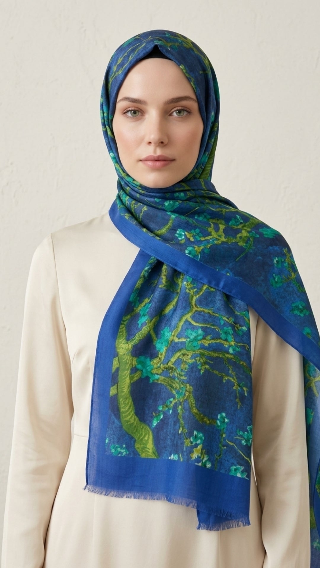 Van Gogh Çiçek Açan Badem Ağacı Pamuk Şal Saks Mavisi önden görünüm