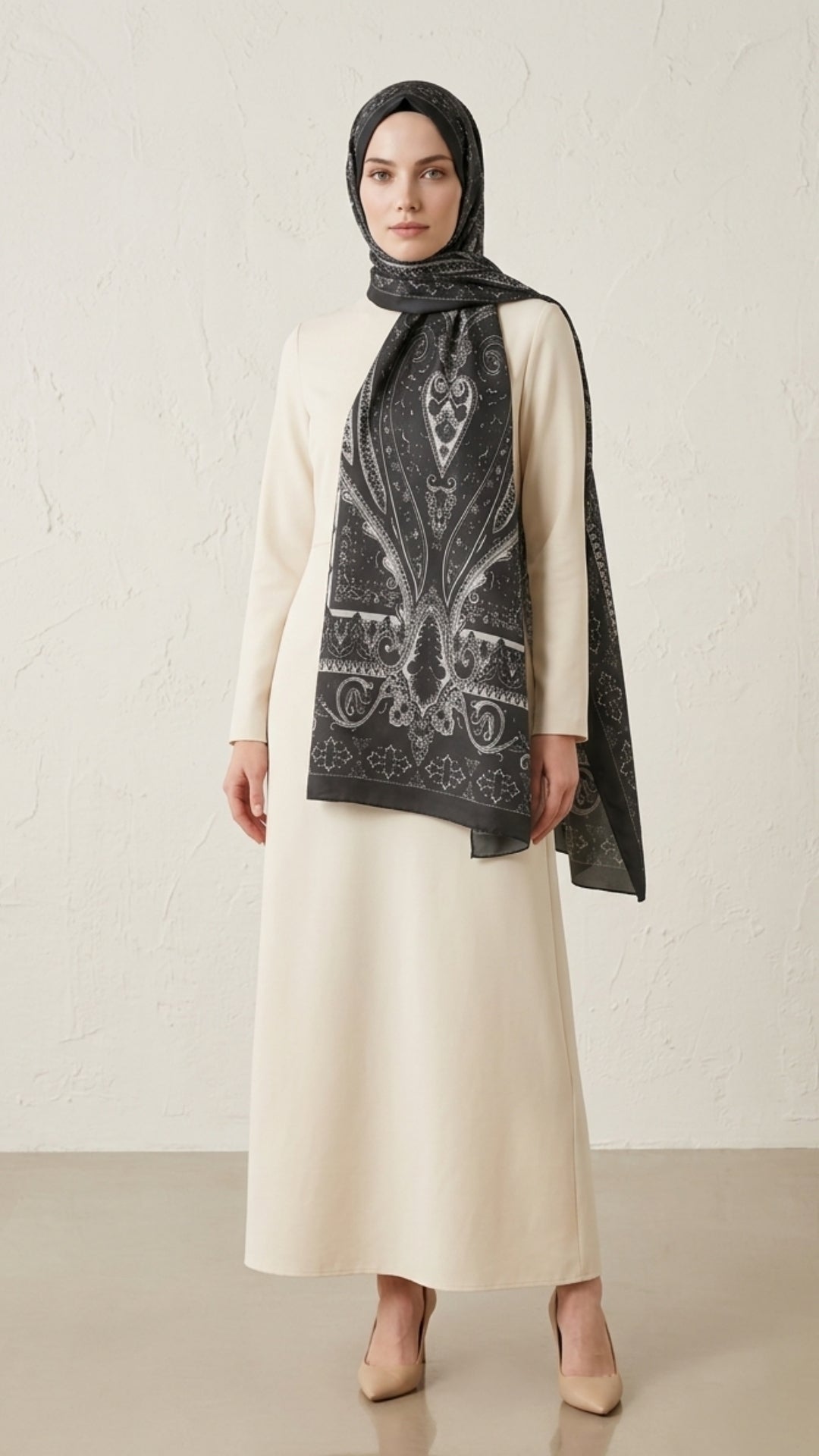Etnik Desenli Pamuk Soft Şal siyah motif detayı yakından