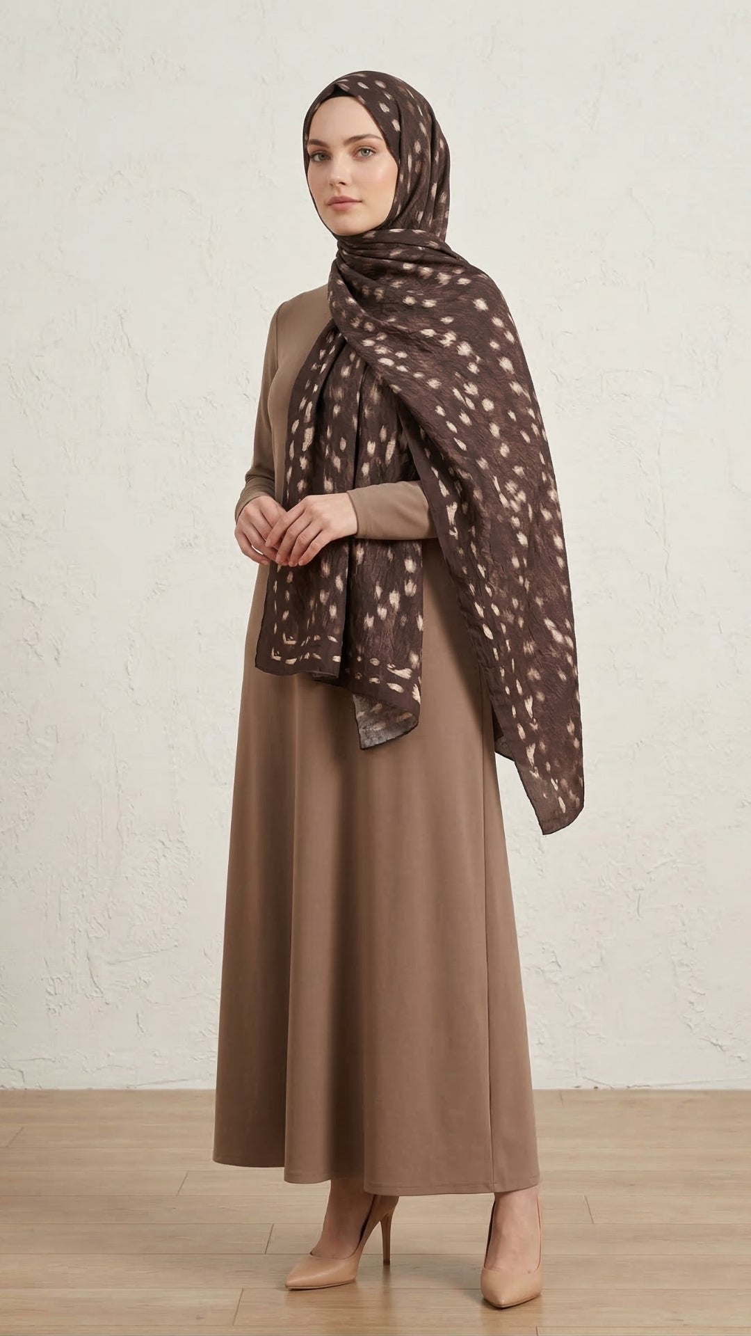 Bambi Kraş Şal Acı Kahve kumaş ve kraş doku detayı