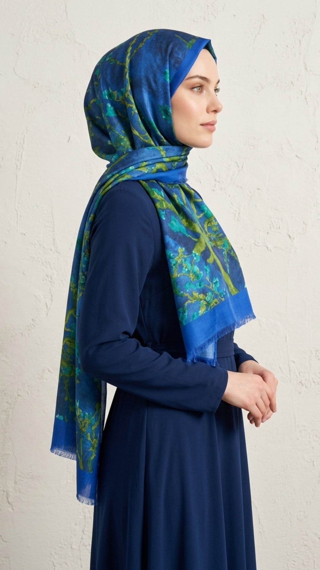 Van Gogh Çiçek Açan Badem Ağacı Pamuk Şal omuzda dökümlü duruş