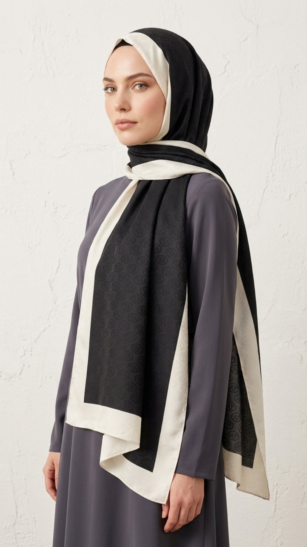 Jakar Şal AP Monogram Desen - Siyah