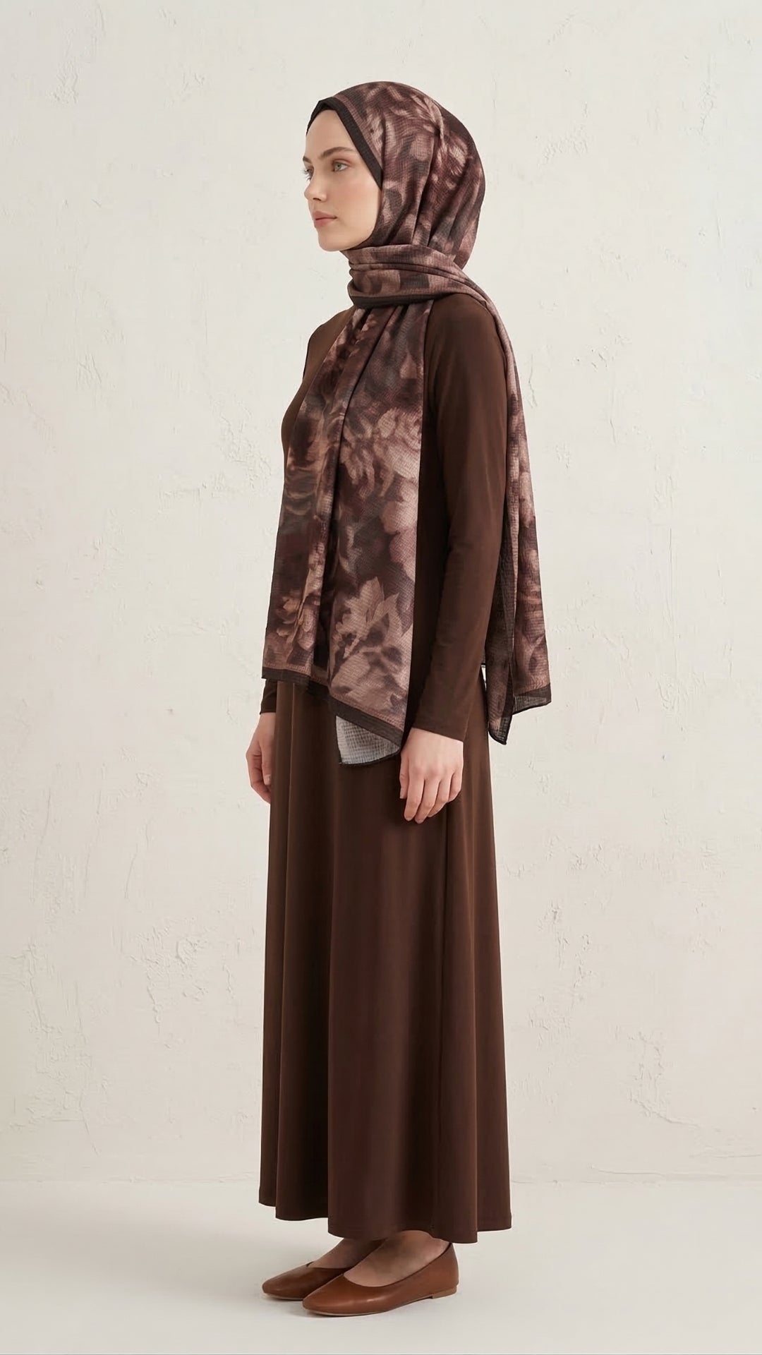 Frosted Bloom Müslin Şal Acı Kahve nefes alan kumaş detayı