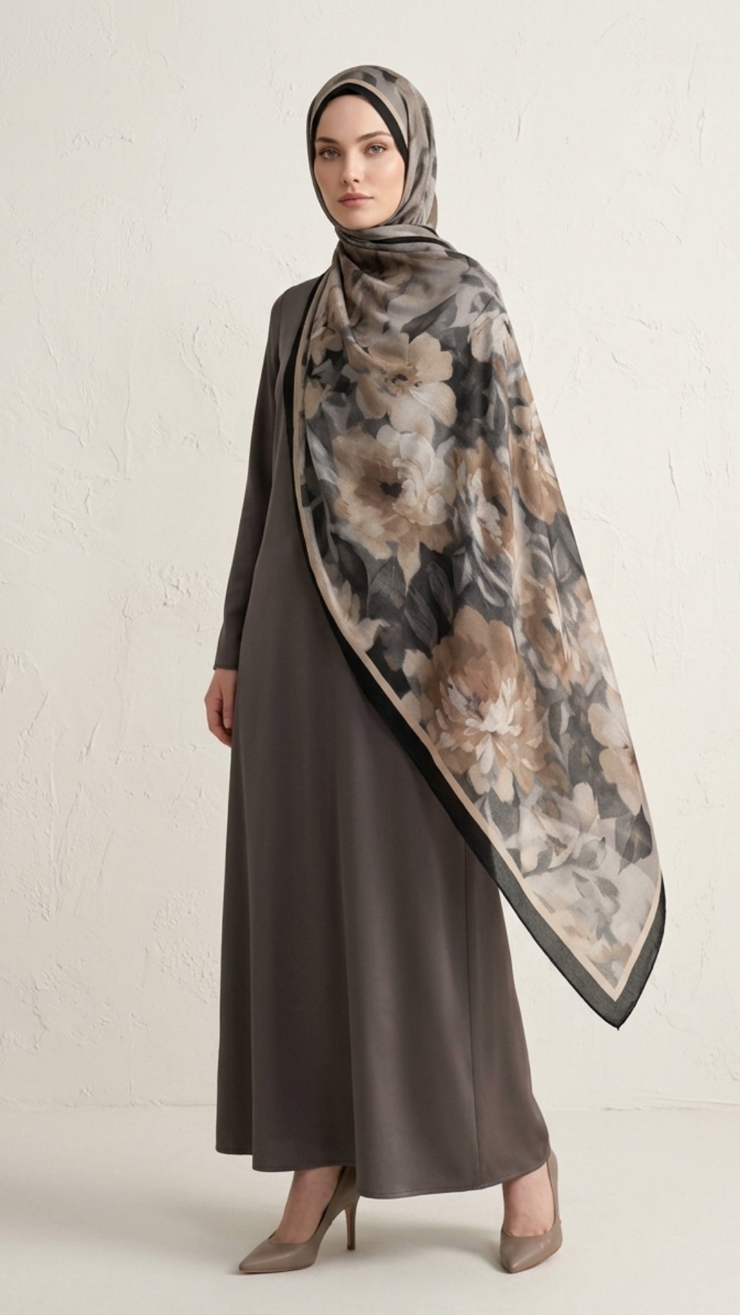 Frosted Bloom Müslin Şal Siyah Bej günlük rahat kombin