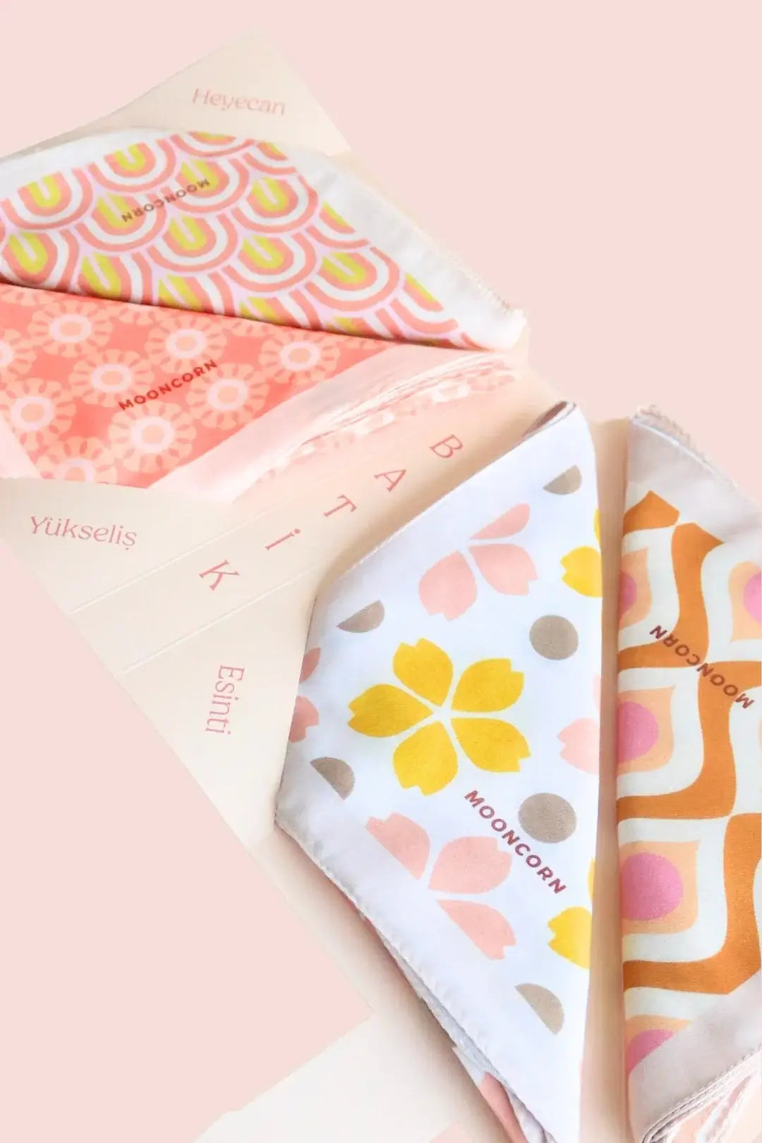 Batik Eşarp Koleksiyonu farklı renk seçenekli desenli eşarp