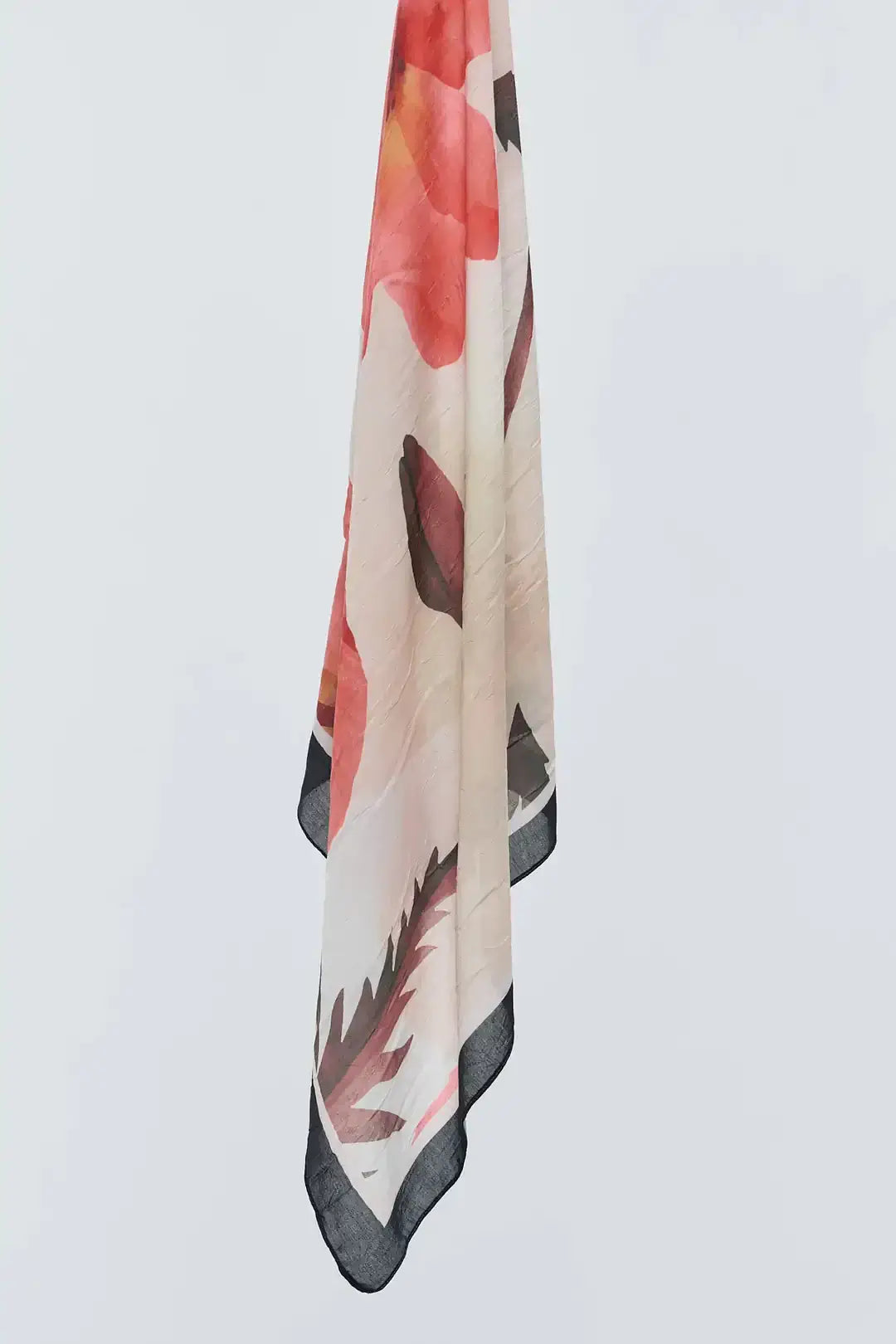 Bambu Eşarp kenar dikiş ve desen detay yakın plan