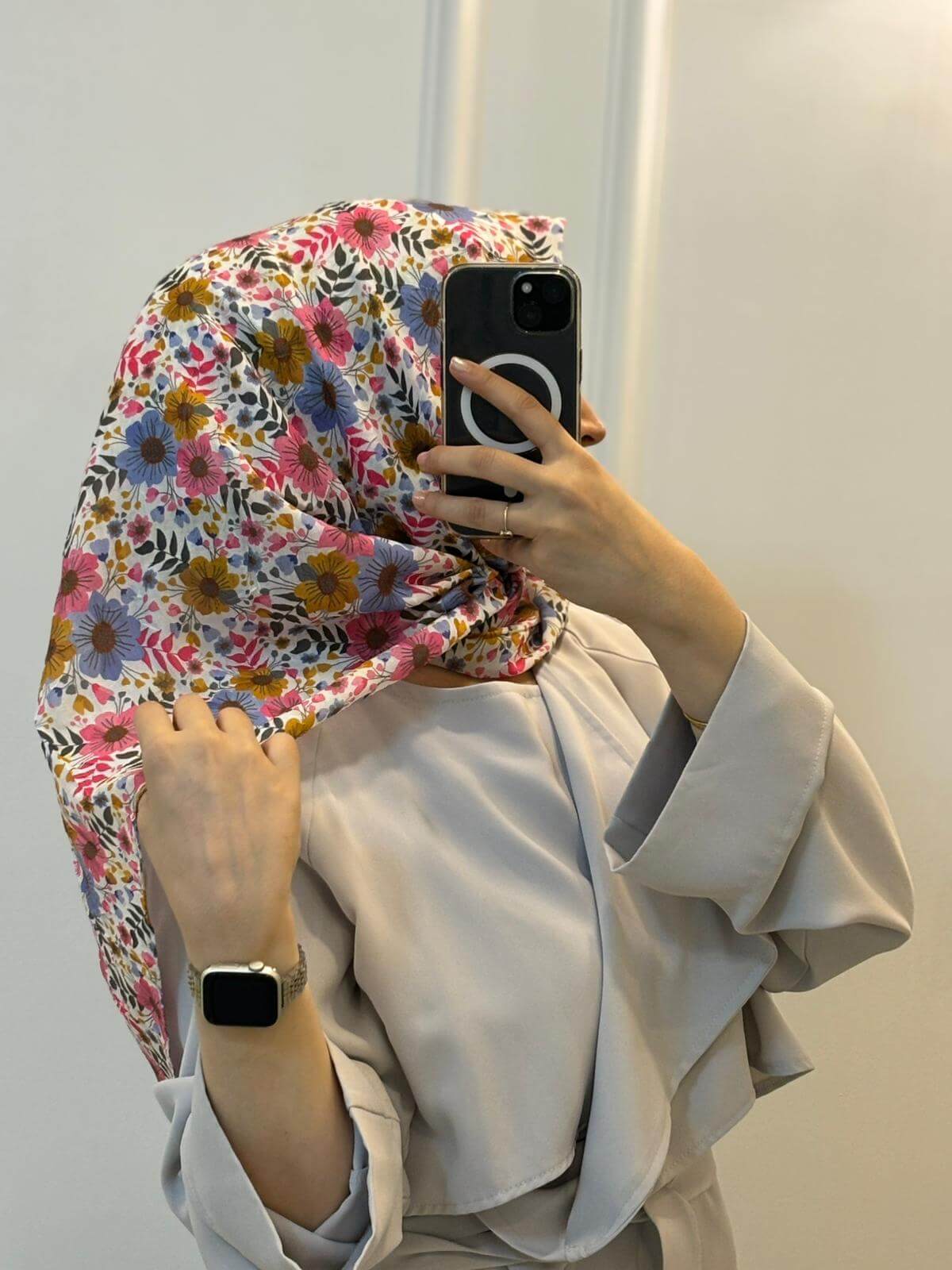 Flora Desen Bambu Eşarp Pembe Lila önden görünüm soft dokuda