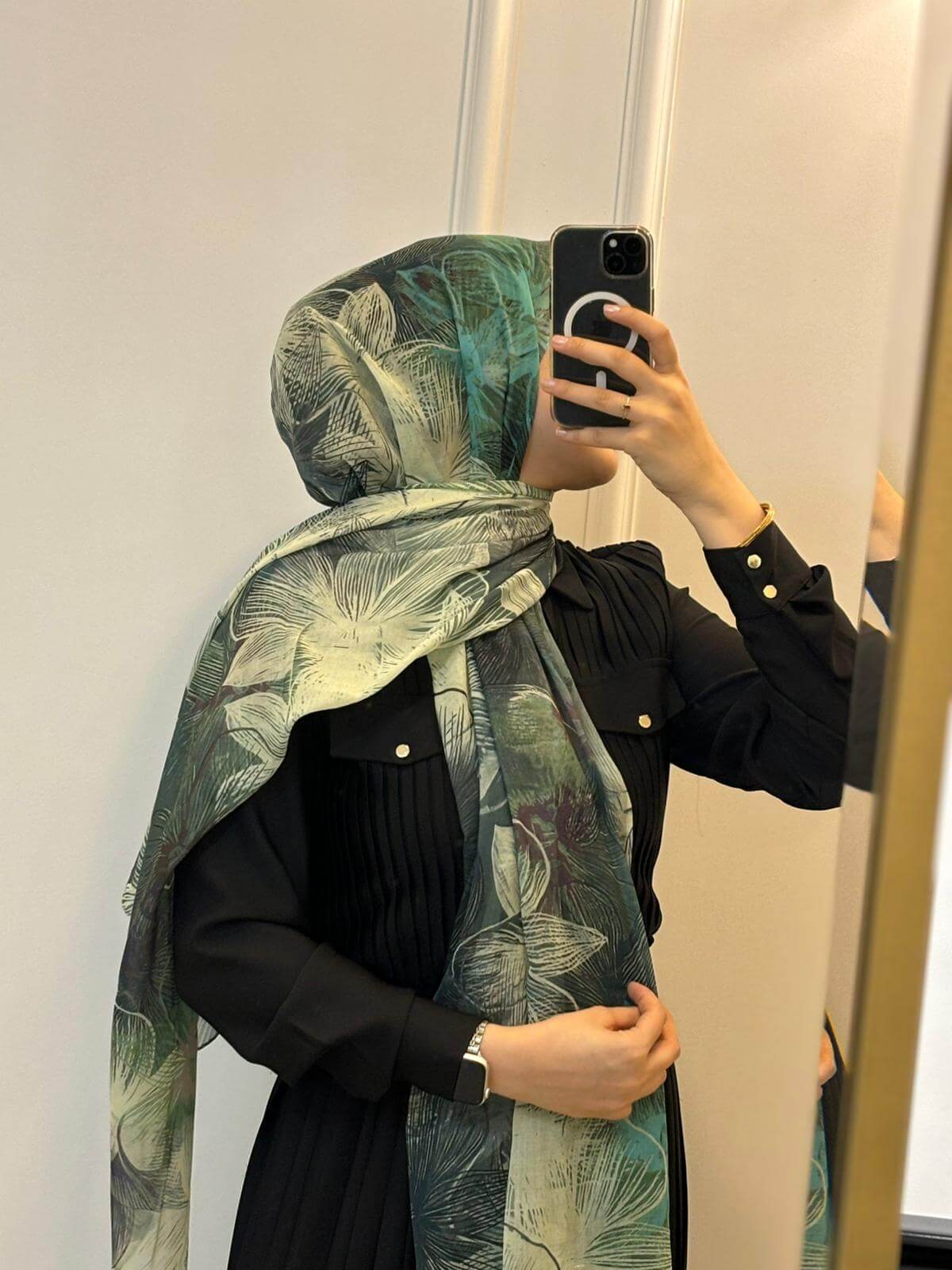 Pamuk Esilda Desen Aya Şal Yeşil önden görünüm soft dokuda