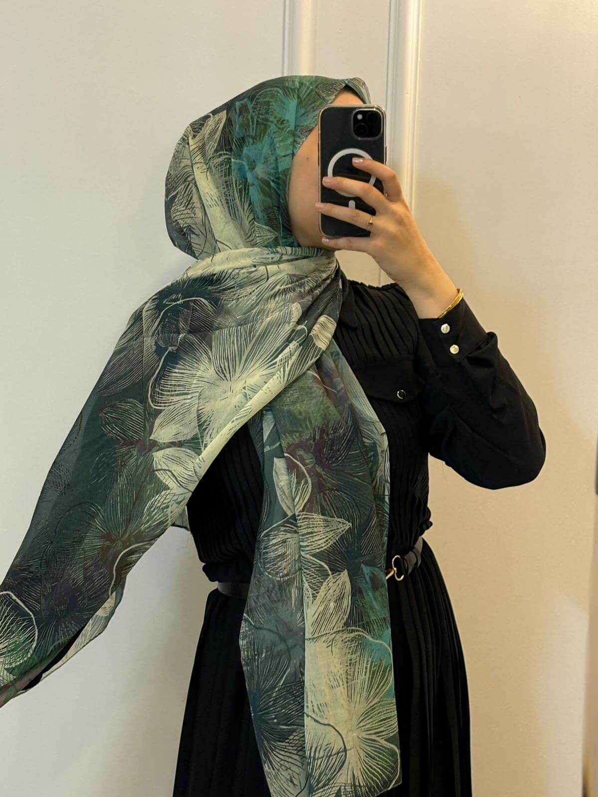 Pamuk Esilda Desen Aya Şal Yeşil önden görünüm soft dokuda