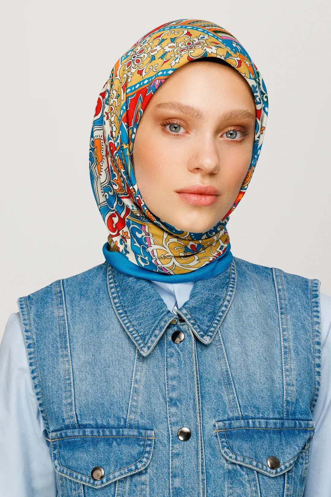 Mavi 40 Yama Desen Dijital Soft Eşarp