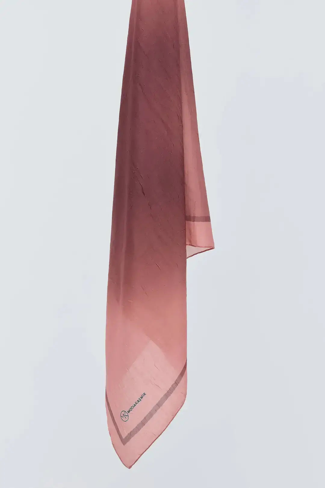 Mirora Desen Bambu Eşarp kombin örneği Gül Kurusu tonlar