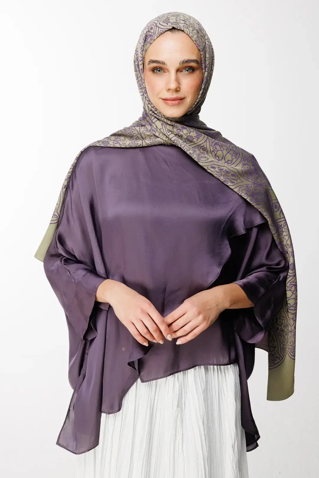 Günlük ve özel davetler için ideal zeytin-mor Morocco desen şal modeli