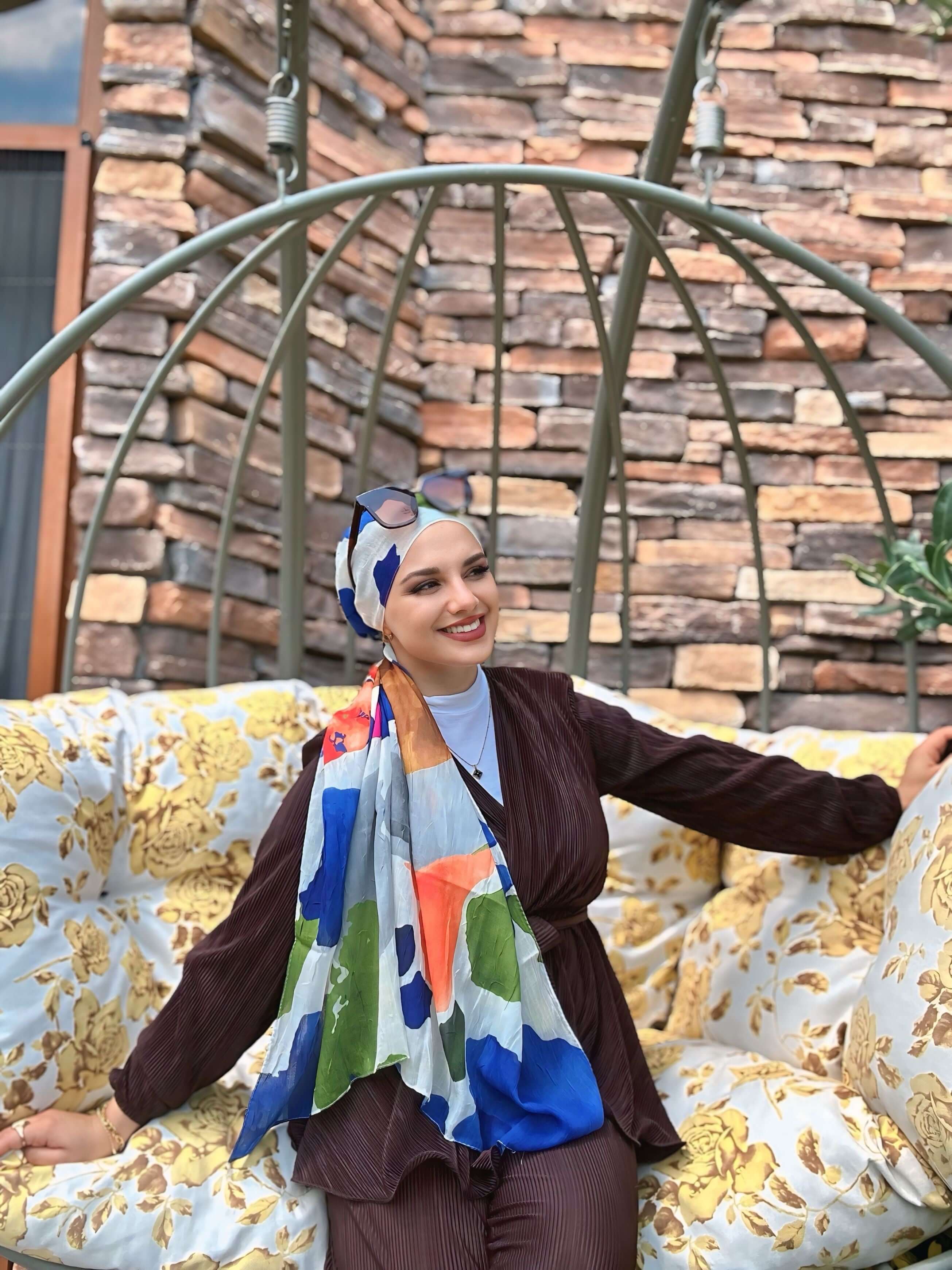 Moda Nûda şal koleksiyonunda Beyaz Turuncu Palet Desen Bambu Eşarp