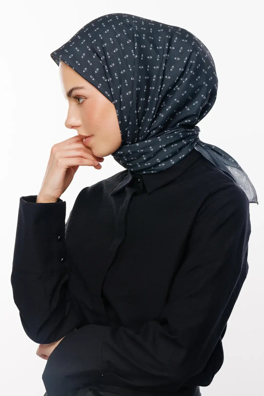 Retro Eşarp Koleksiyonu pastel renkli kadın eşarp modeli