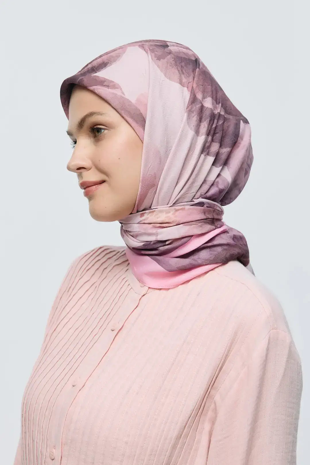 Bambu Eşarp kombin örneği Rosa Desen Pembe