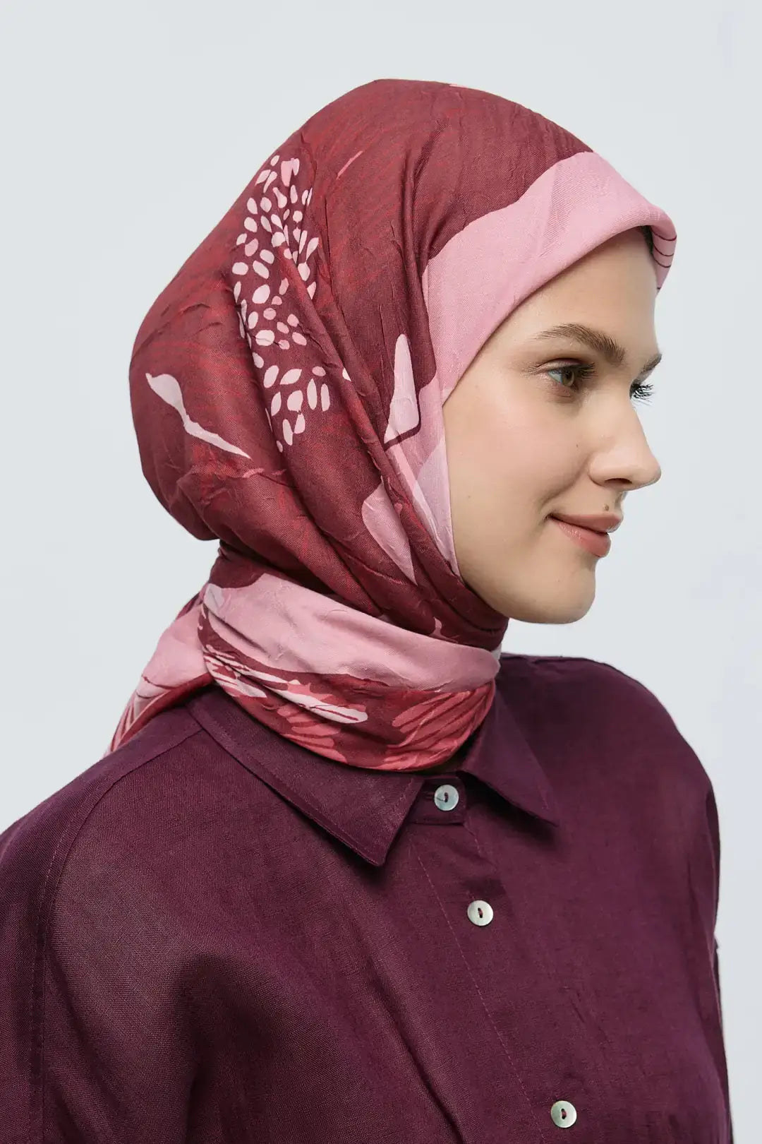 Bambu Eşarp kenar dikiş ve desen detay yakın plan