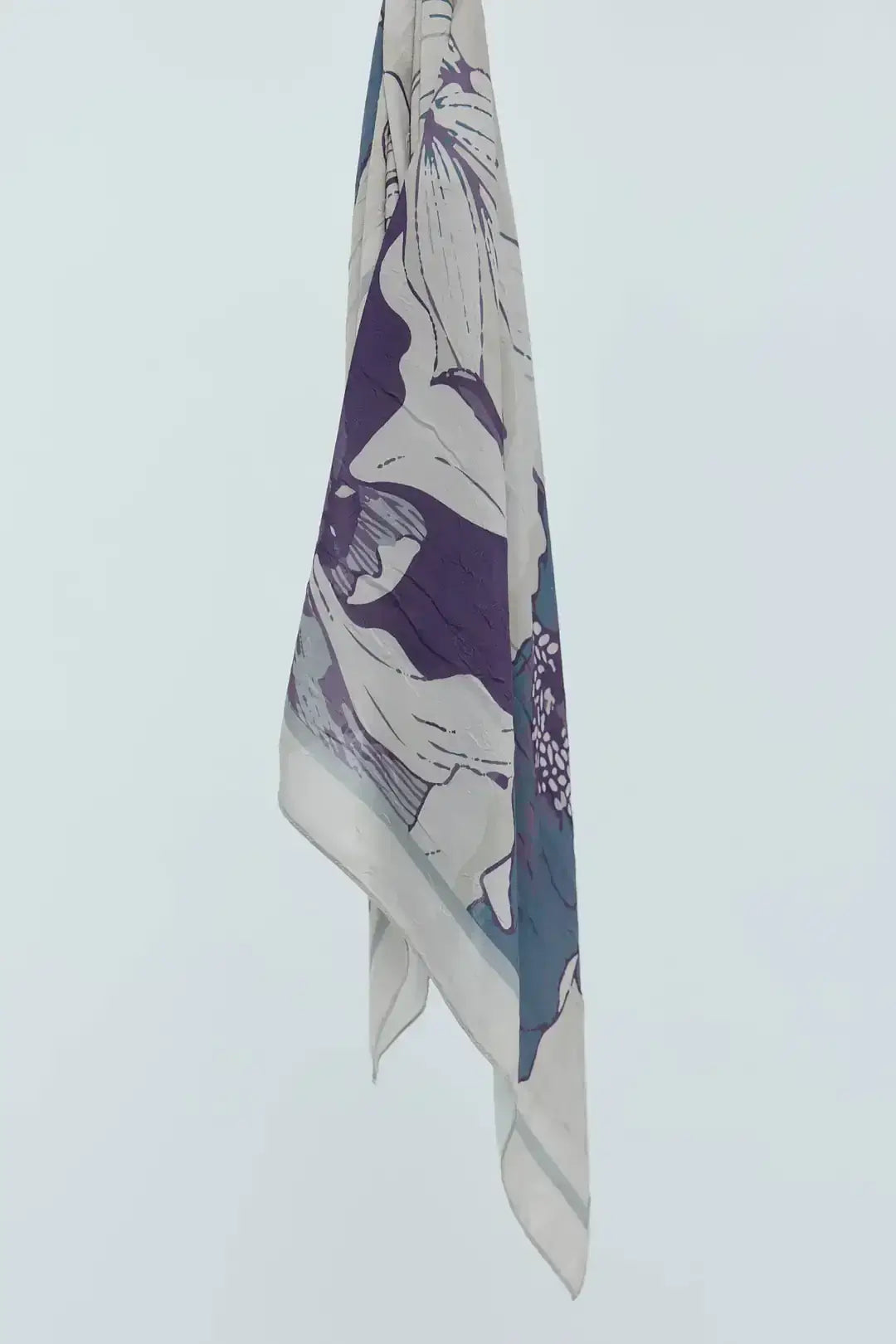 Bambu Eşarp kombin örneği Şakayık Desen İğde