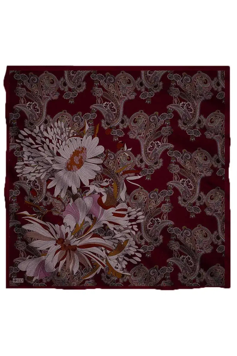 “Moda Nûda Vision Art Collection Flare ipek eşarp – bordo zemin üzerinde floral ve paisley desenli kare tasarım”