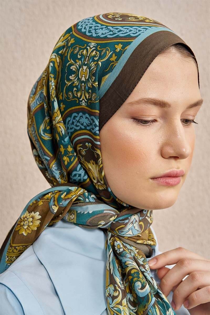 Celebrity Celestial Şal Camel modern tasarımlı şal modeli