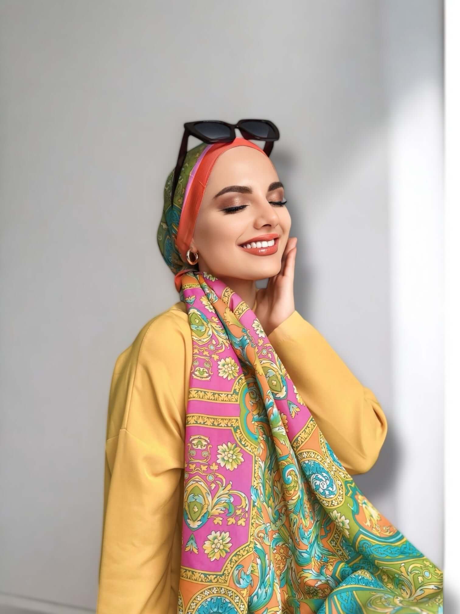 Celebrity Celestial Şal Turuncu modern tasarımlı şal modeli