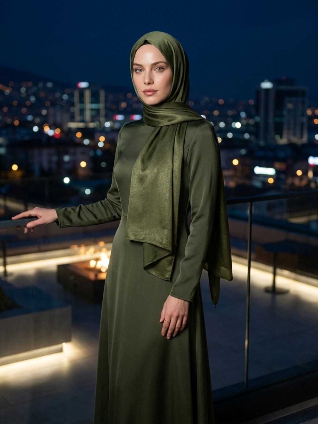 Abiye Saten Janjan Şal Haki | Işıltılı ve Doğal Zarafet