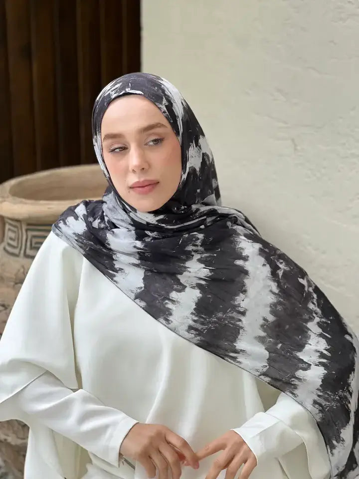 Siyah tonlarında bambu dokulu İlkbahar Ritm Desen Şal detaylı görünüm