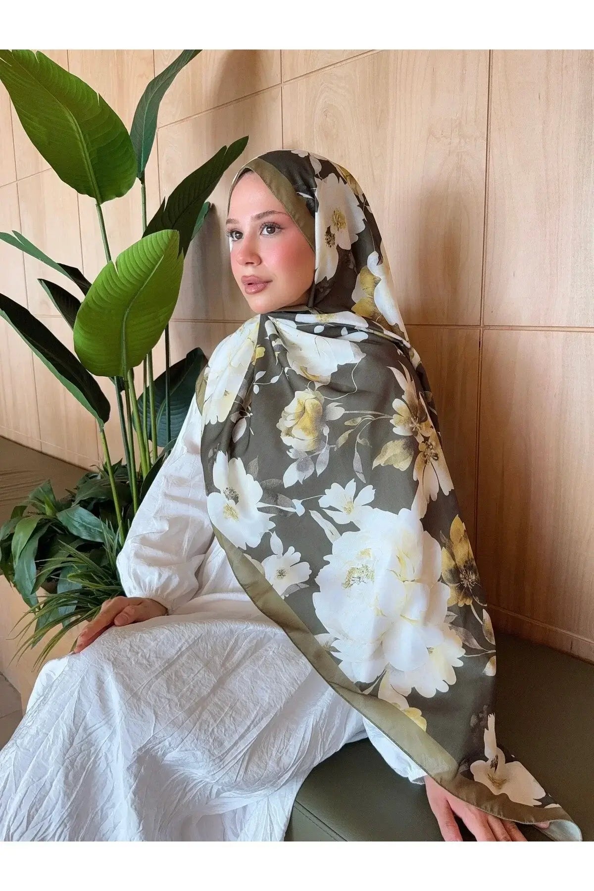 Yeşil desenli pamuk soft şal ile doğal ve zarif bir stil oluşturun