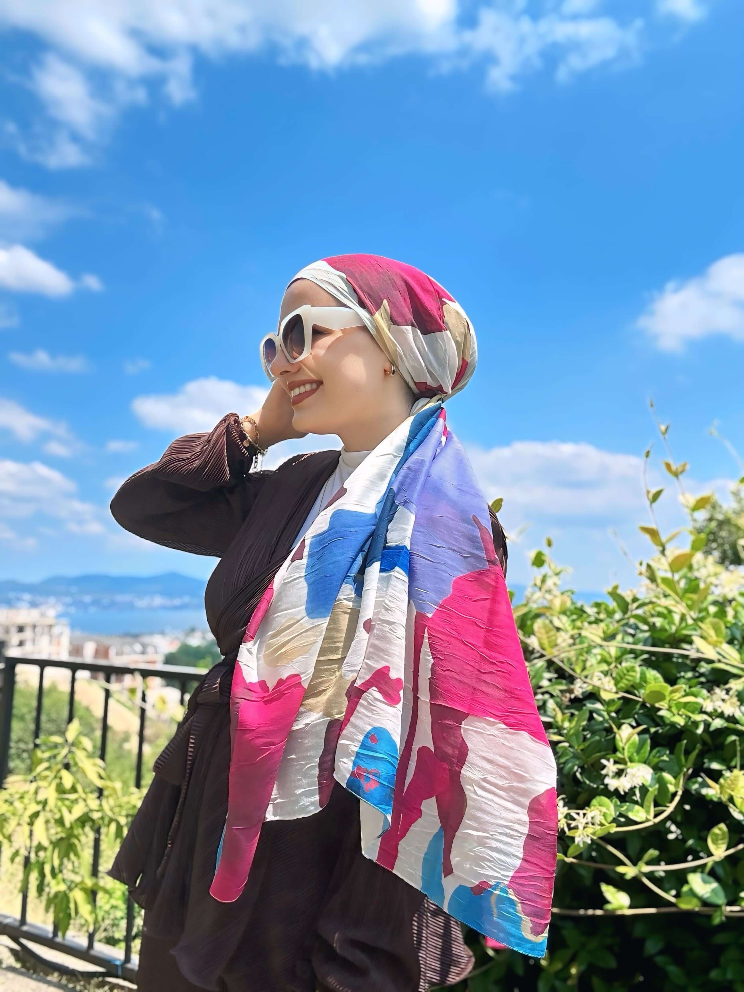 Palet Desen Bambu Eşarp Beyaz Vişne ile romantik dokunuş
