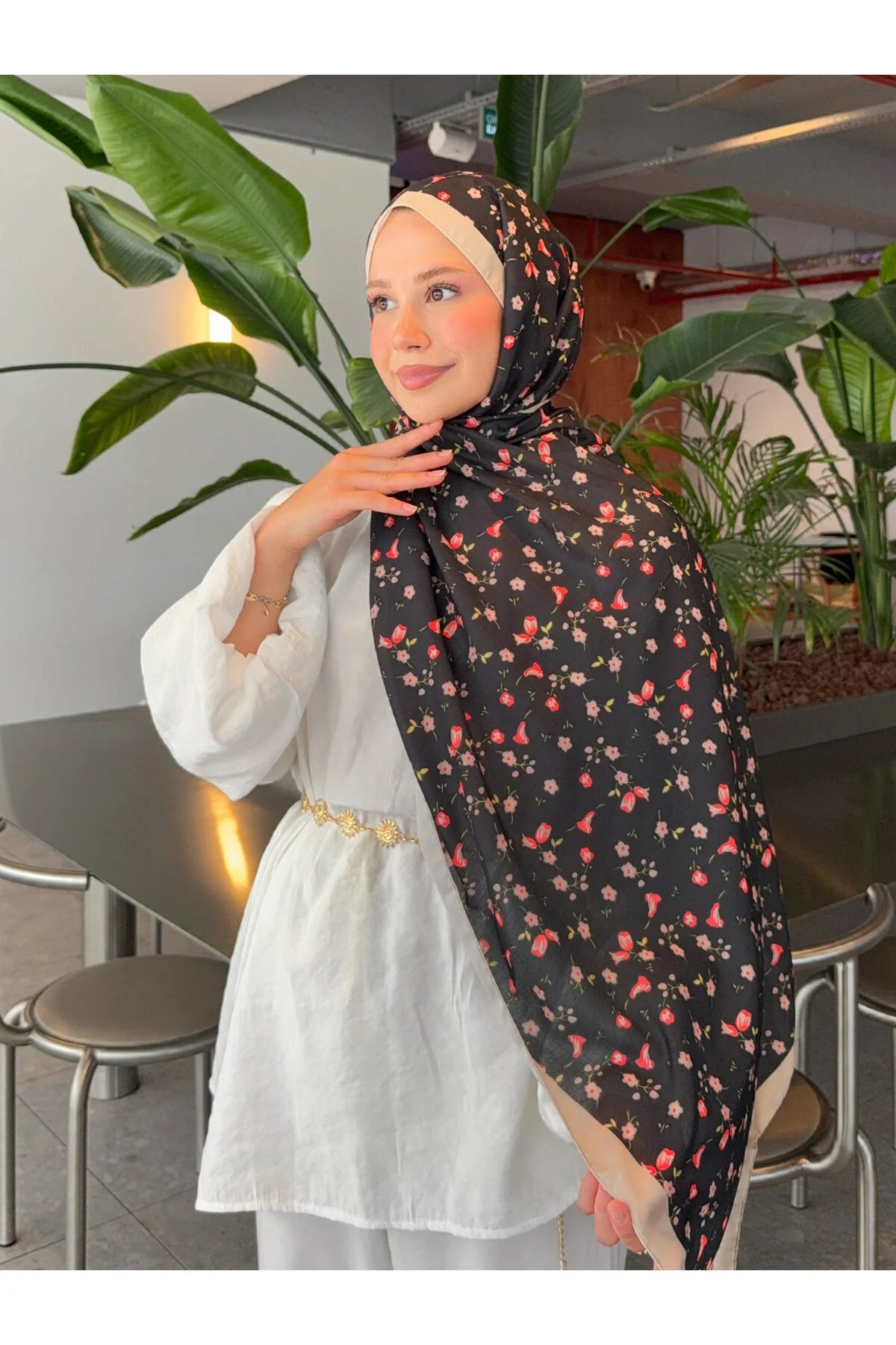 Retro desenli pamuk şal kumaş dokusu ve kalitesi yakın çekim